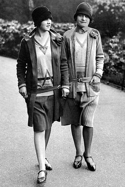 Photograph of models in Chanel’s chemise-style suits, Paris, 1926.