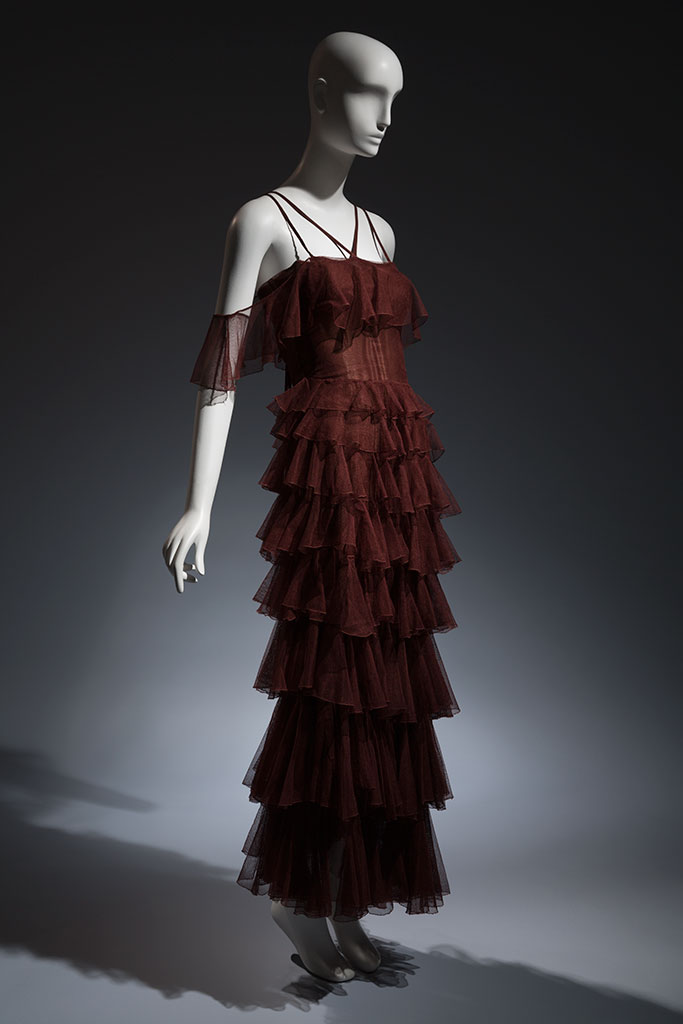 Jean Patou brown cotton tulle evening gown, circa 1932, Paris, lent by Beverley Birks. Copyright MFIT. Photo by Eileen Costa