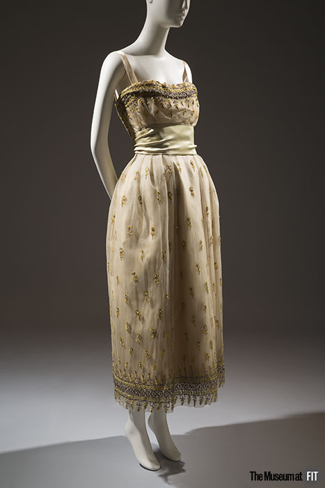 Pierre Cardin, evening dress, circa 1958, gift of Rodman A. Heeren. 72.112.38